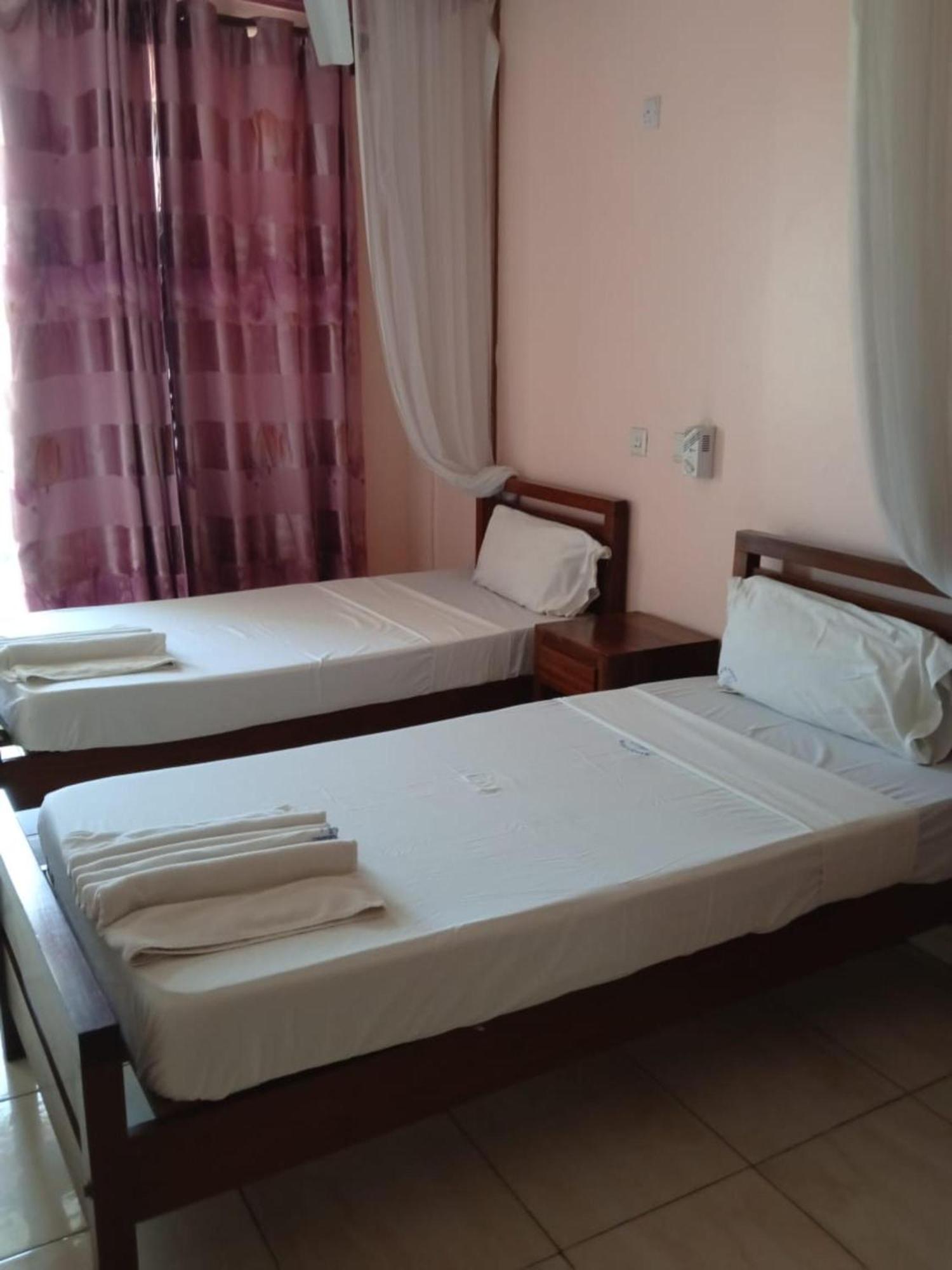 Checkpoint Inn Hotel, مومباسا المظهر الخارجي الصورة