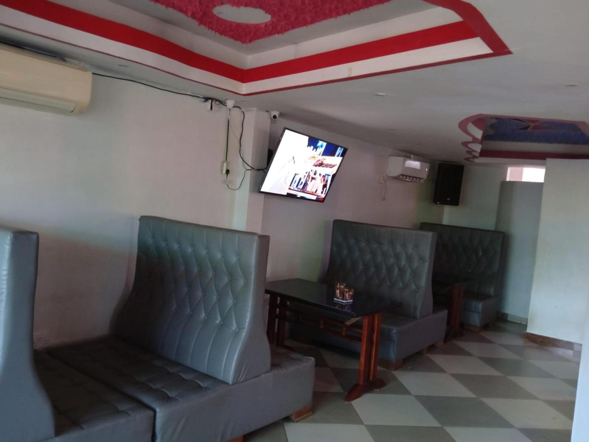 Checkpoint Inn Hotel, مومباسا المظهر الخارجي الصورة