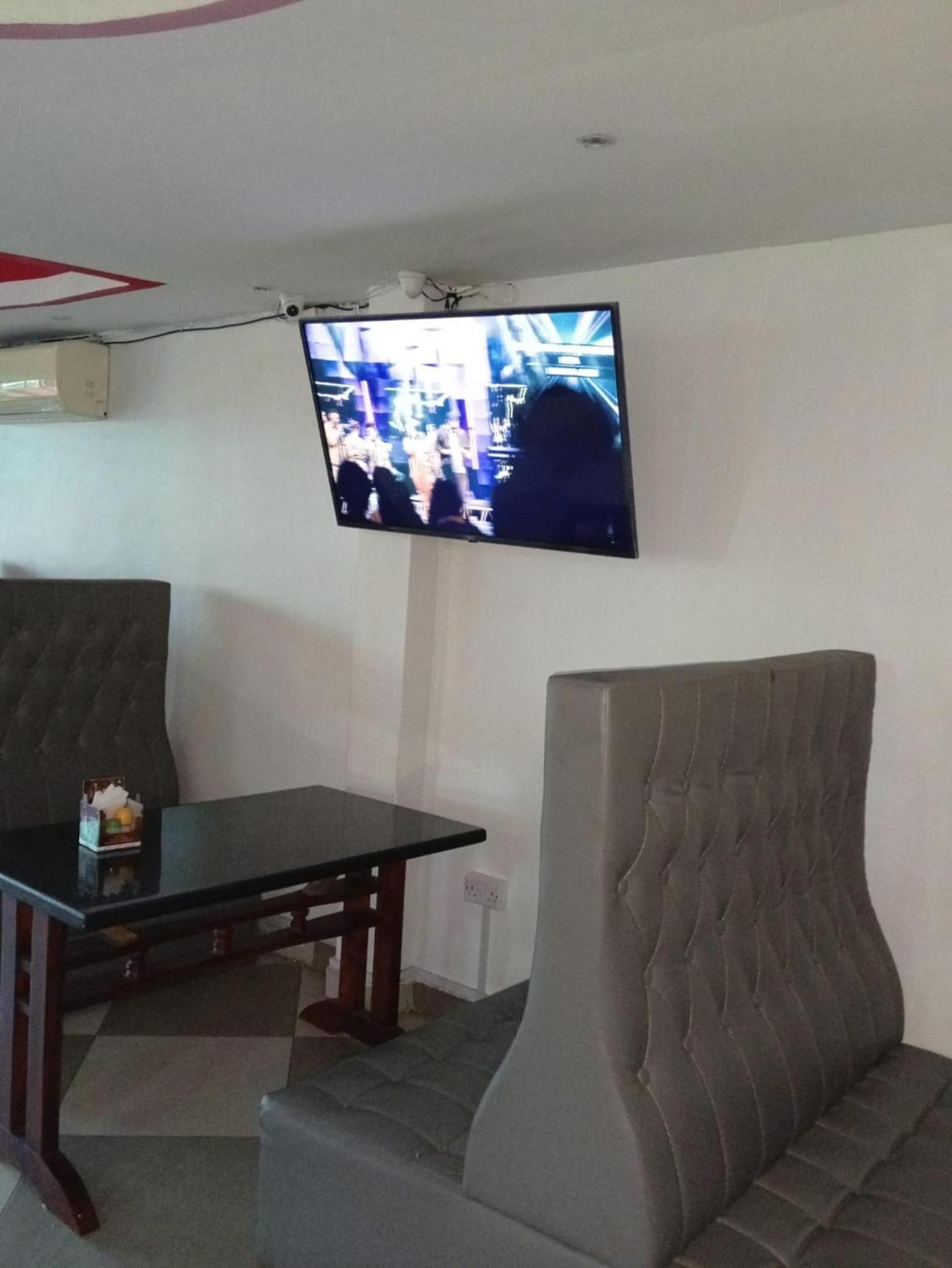 Checkpoint Inn Hotel, مومباسا المظهر الخارجي الصورة